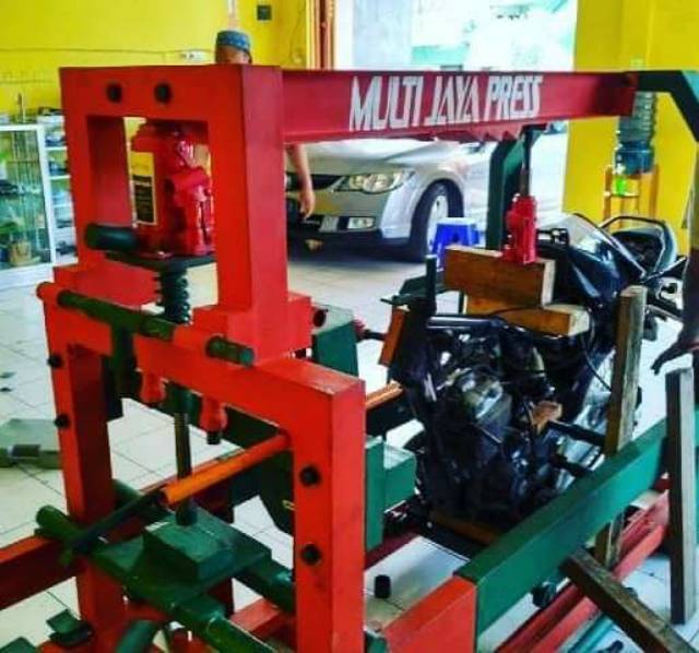 Alat Press casis fork segitiga as pelek velg MULTIFUNGSI MULTIJAYA PRESS