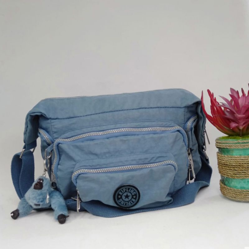 Sling Bag Kipling Original/ Tas Selempang Bahu Wanita/ Tas Ganci Monyet/ Tas Baby Blue Preloved/ Sho