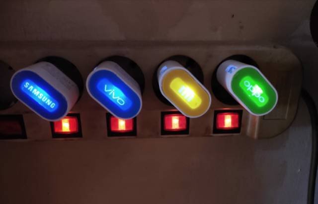 Charger LED 2.4A Casan xiaomi 2.4A LED 1usb Samsung vivo Oppo xiaomi