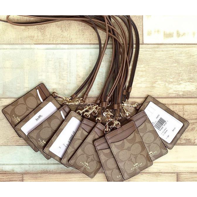 

Coach ID Tag Lanyard Original