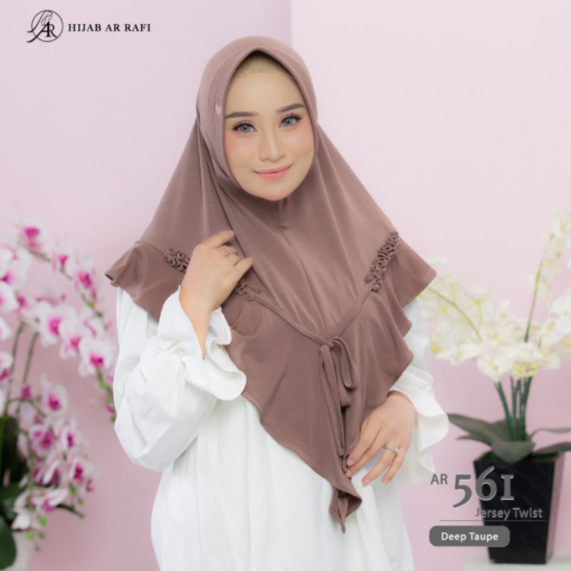 Arrafi Hijab Kode AR 561-Deep taupe
