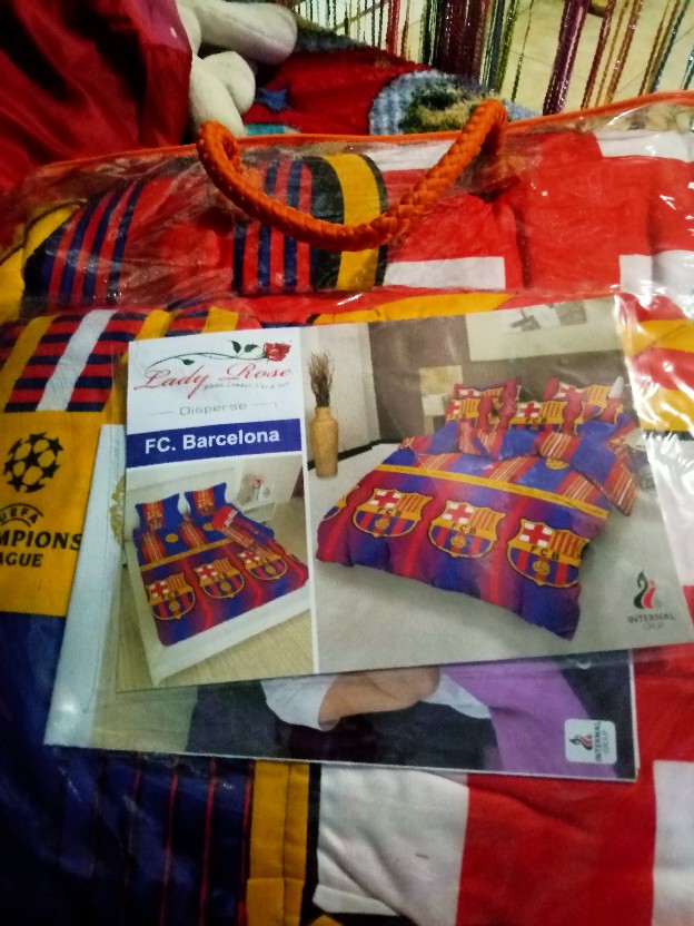 Bedcover Lady Rose Uk. King (180x200)cm Motif Bola Mu, Chelsea, Barcelona, Juventus
