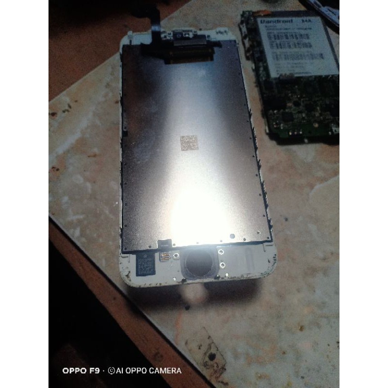 lcd ori iphone 6s bekas retak