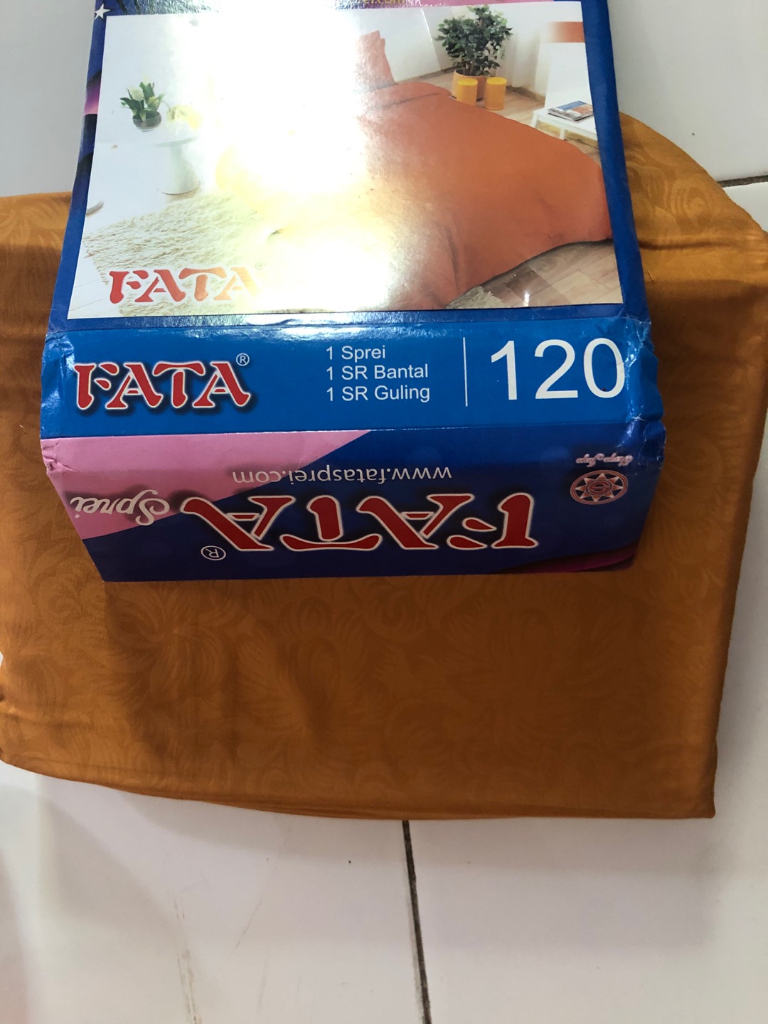 Sprei Polos Emboos Fata Almond 120x200