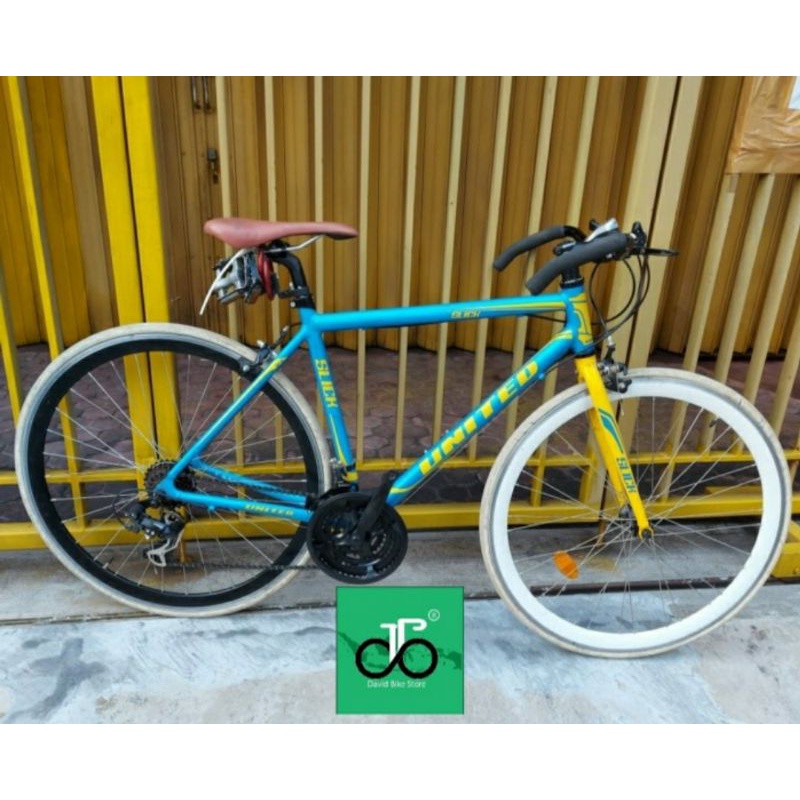Sepeda United Slick 71 Hybrid alloy