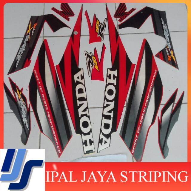 Stiker Supra x 125R 2006 hitam merah