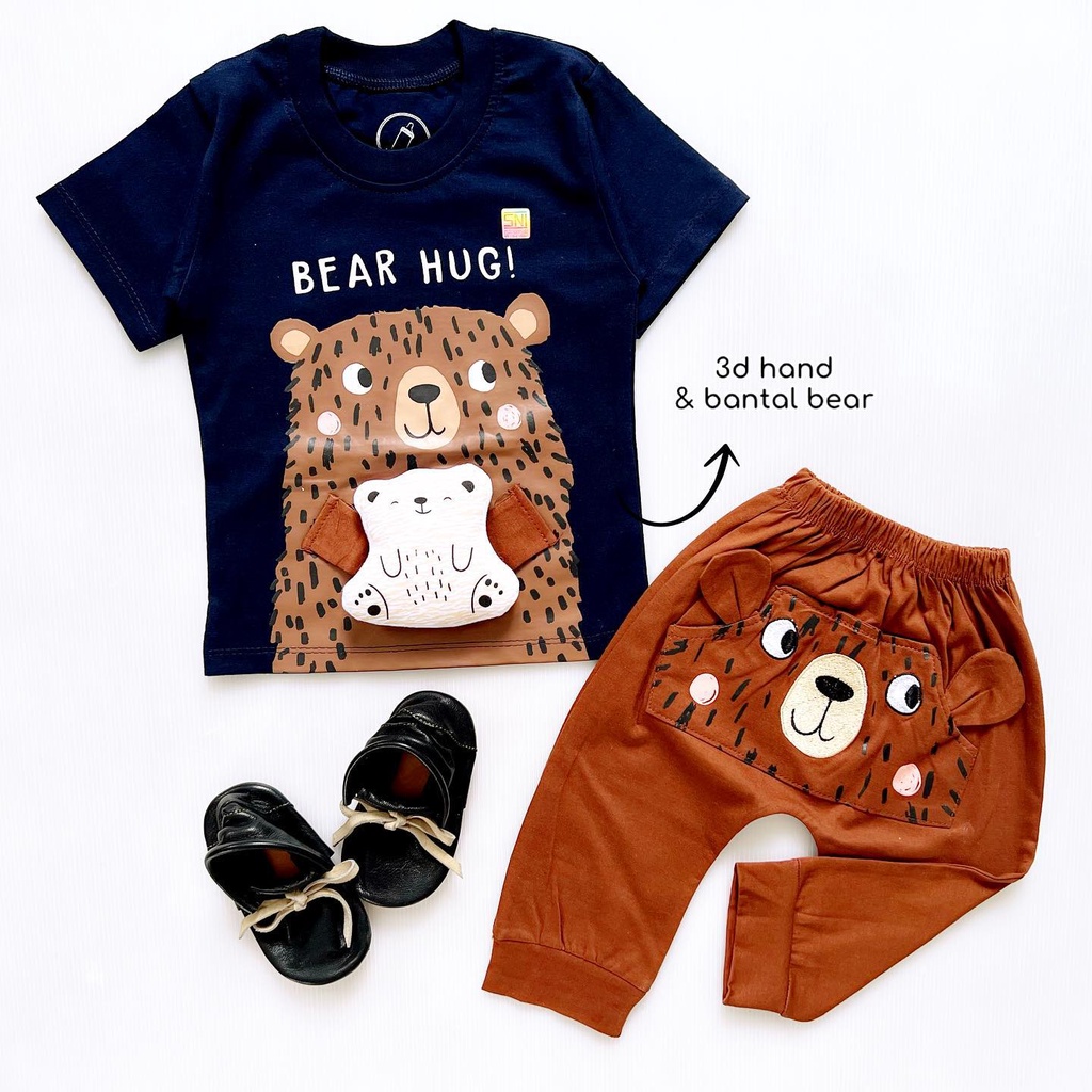 Teddy bear pocket / 3D BEAR HUG  Baju Setelan Celana Pergi Jalan Fashion Anak Bayi Cowok Laki Terlaris Berkualitas