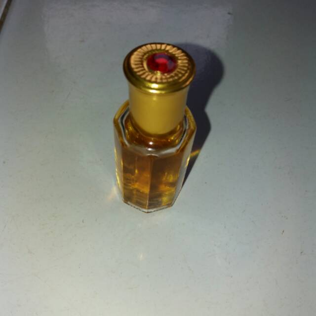 

Minyak gaharu asli isi 10 ml