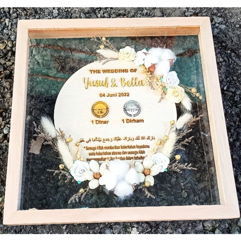 READY Mahar seserahan Bingkai Mahar Transparan Bunga Kering Rustic