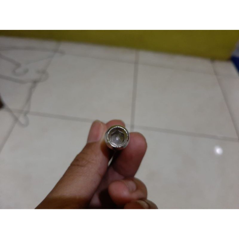 Baut L Spion Circuit Ukuran 14