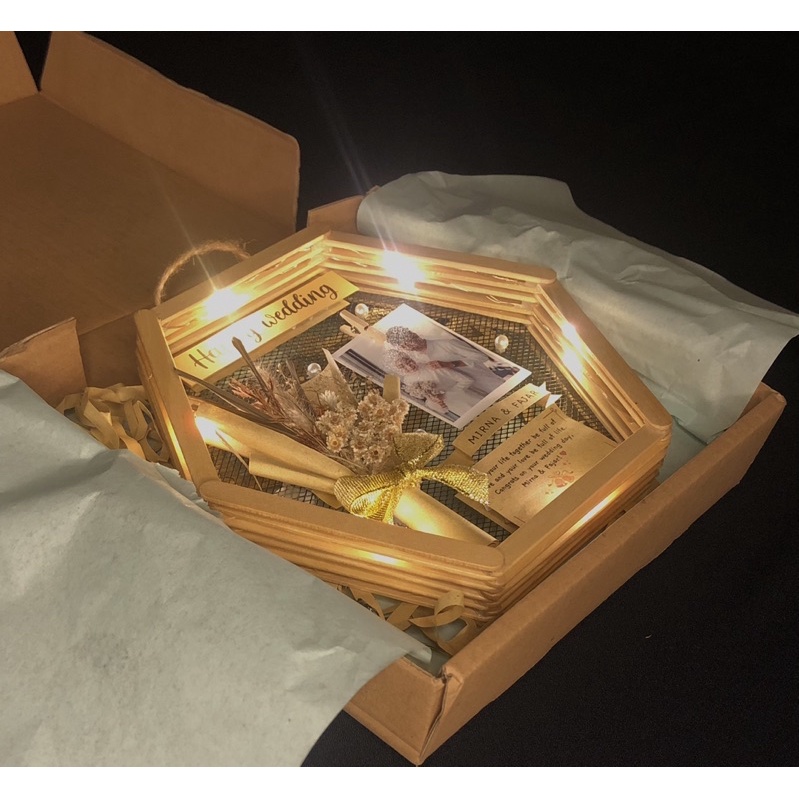 

Wedding giftbox