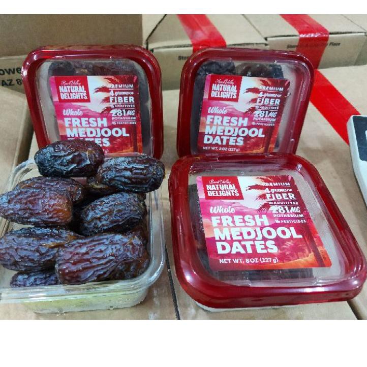 

4.4 Product HOT kurma medjol dates bard valley natural delights usa fresh fruit 340 gr