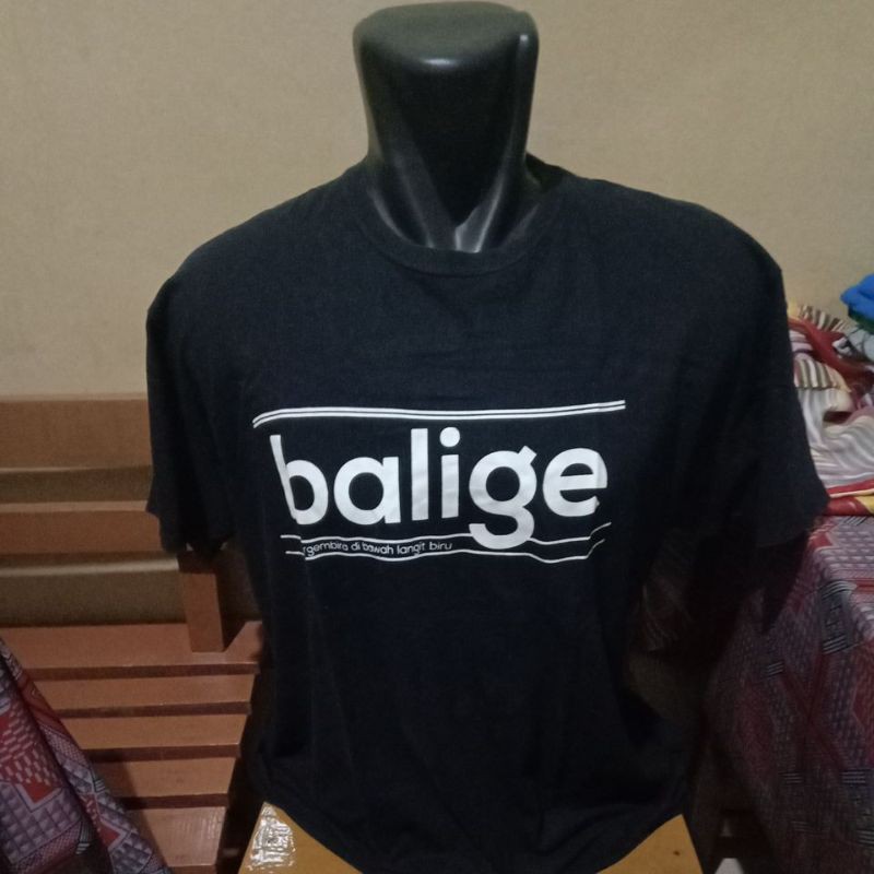 Kaos Batak Pria Bekas