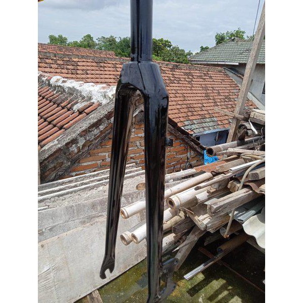 Paling Laris Fork Rigid 26 Hitam Glossy