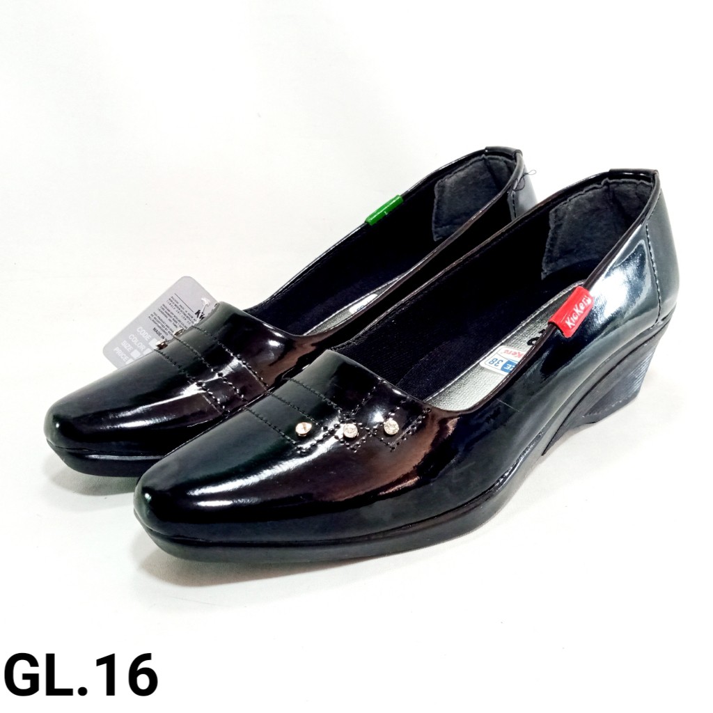 Kickers GL.11 Sepatu Pantofel Wanita Kilap Hak 5cm Size 36-41 Hitam