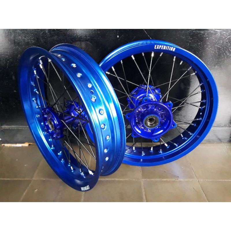 Velg set wr 155 wr155 supermoto velg expedition tromol ori biru