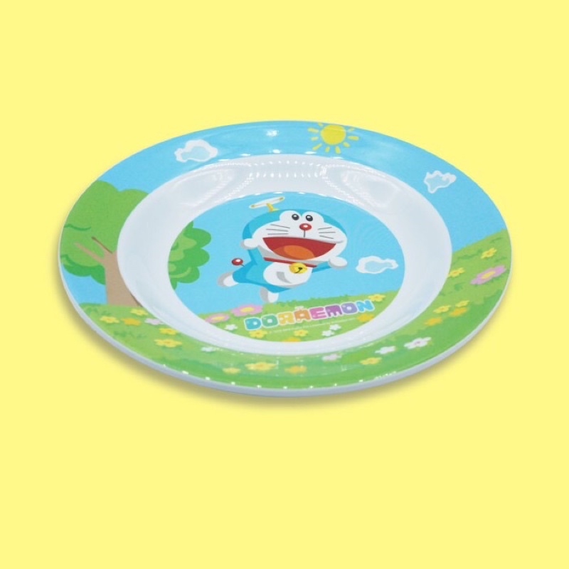 Piring melamin karakter Doraemon