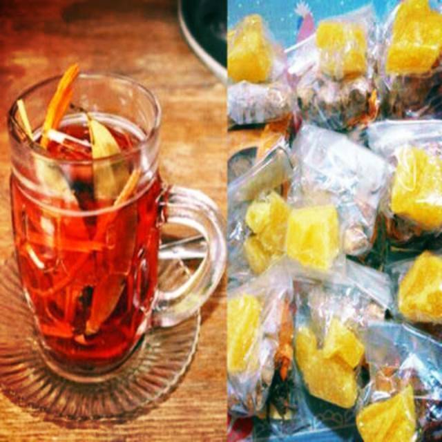 

Wedang uwuh / rempah ada jahe dan gula batu komplit lebih hot