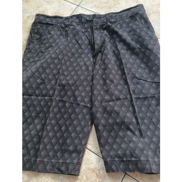 PRELOVED Celana Pendek Chino Pria Diesel House