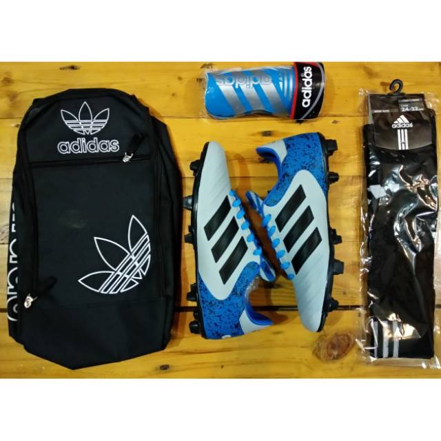 Paket komplit,sepatu bola adidas copa,adidas copa 18,adidas ace.sepatu bola murah,sepatu,adidas