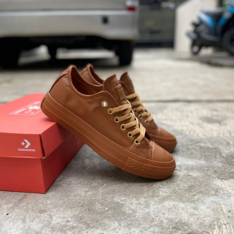CONVERSE LEATHER