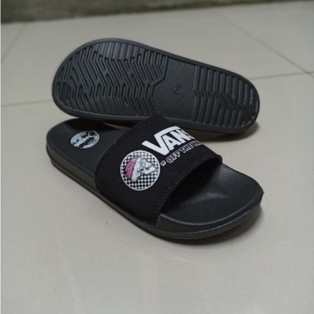 Sandal Slop Pria Sandal Distro MT-52.CO Style 2022