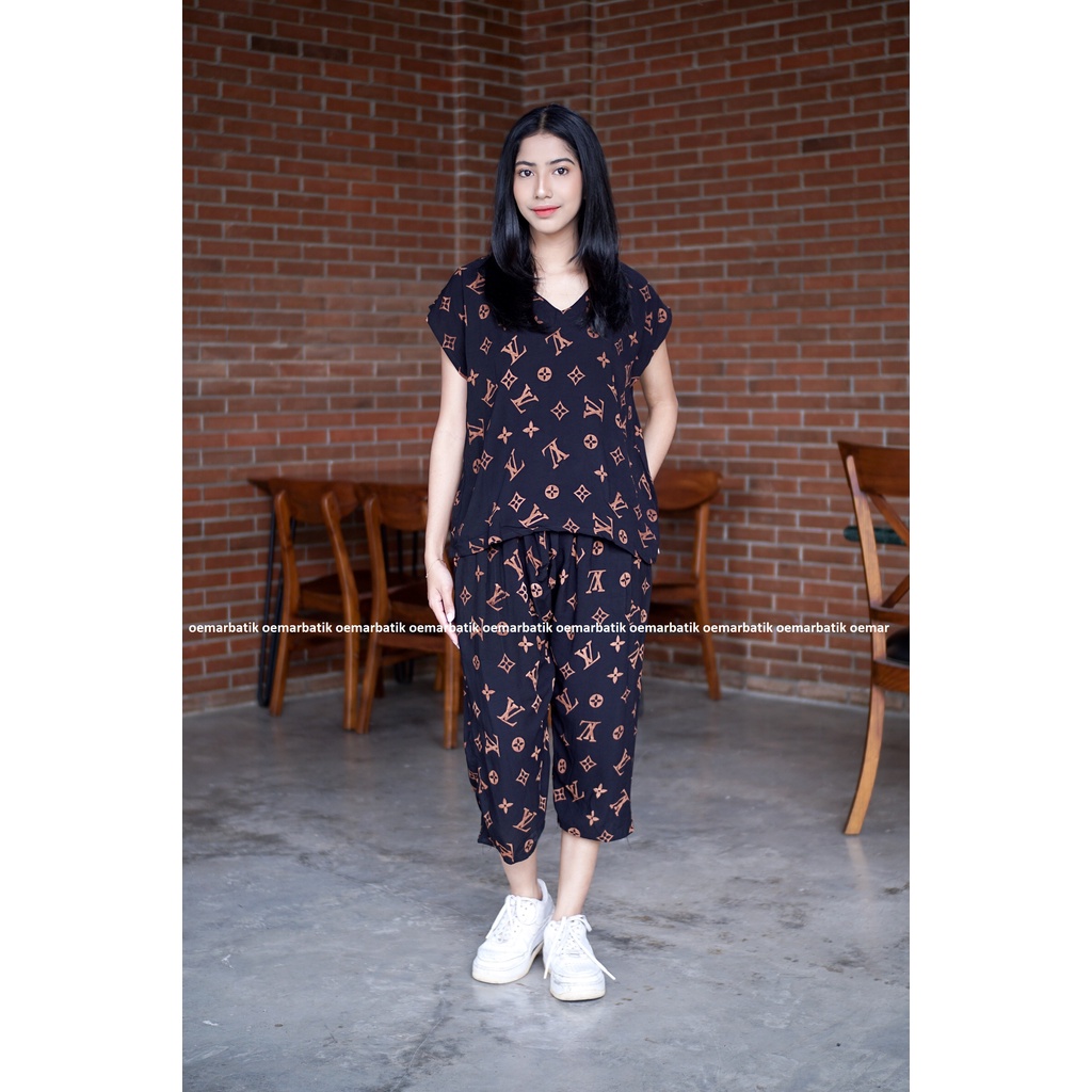 SET ASTRID GIRL- MOTIF TIE DYE - Setelan Wanita Korea Kekinian(baju+celana)