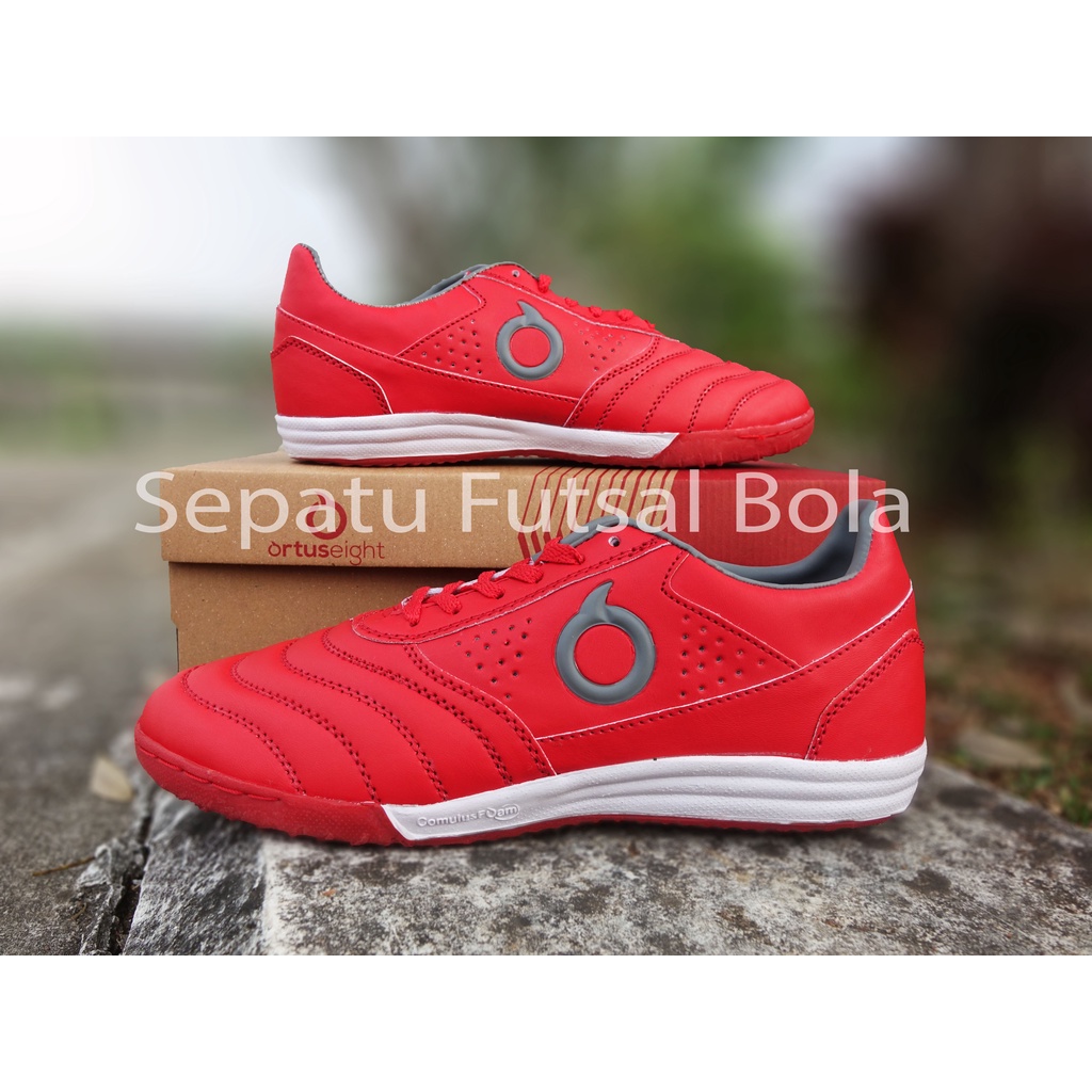 sepatu futsal ourtuseight Forte savage in catalyst merah ( SUDAH DI SOL )