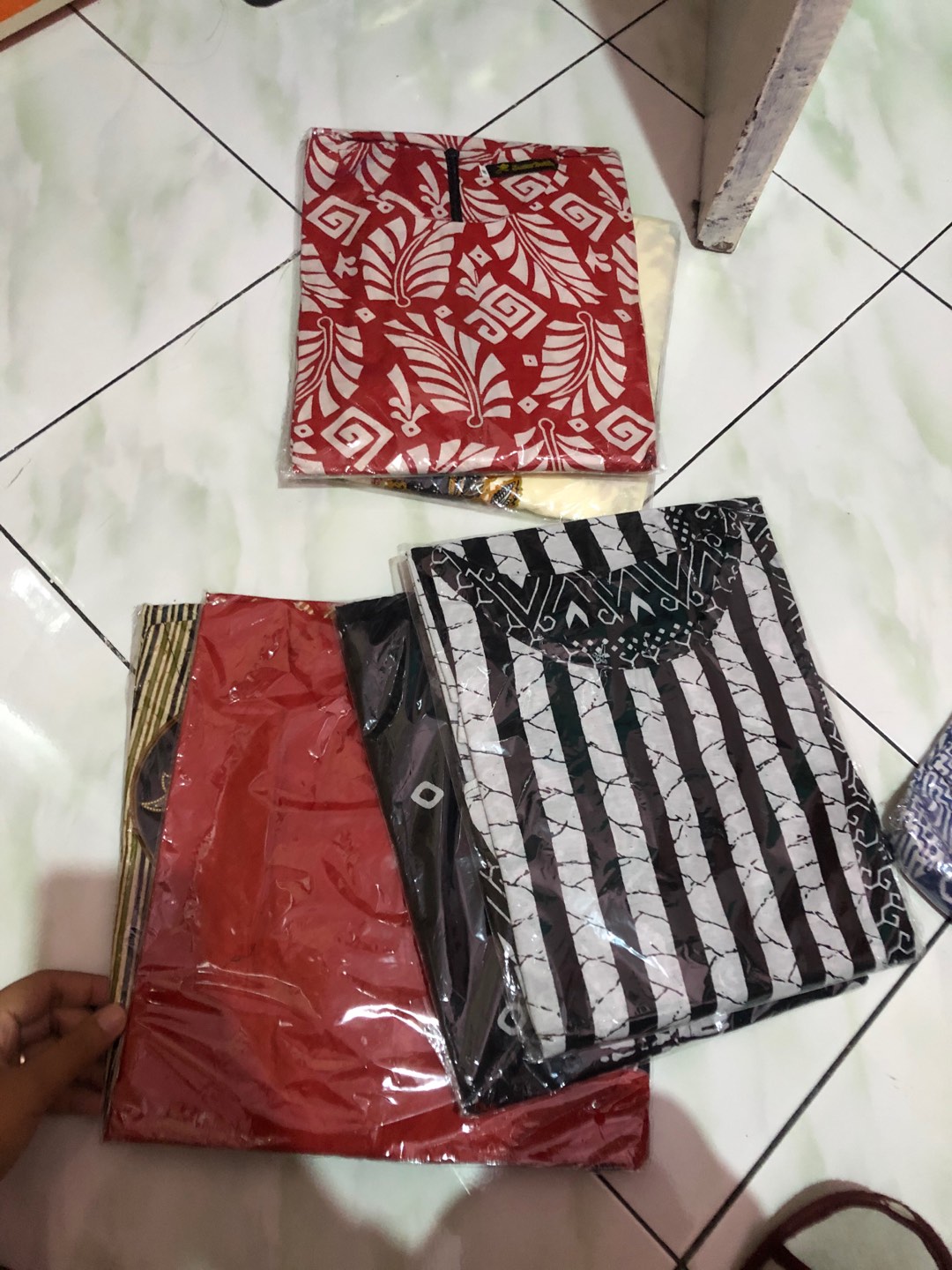 Blus Lonceng Soft Melodie Atasan Batik Wanita Kerja Kasual Elegan