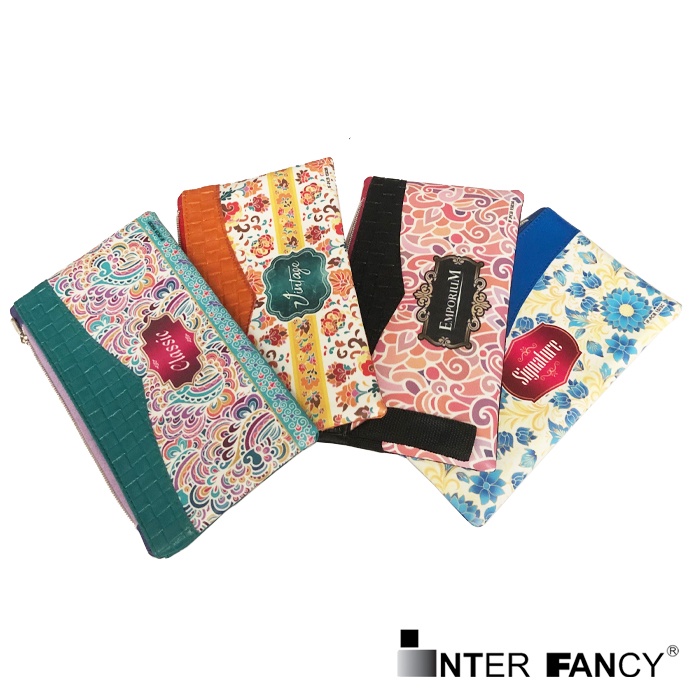 

Kotak Pensil / Pencil Case Kain Batik Imitasi