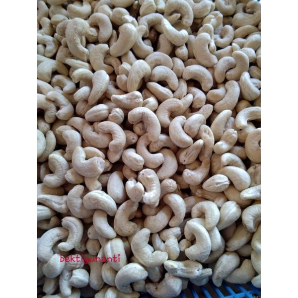 

Kacang Mete Wonogiri Fresh