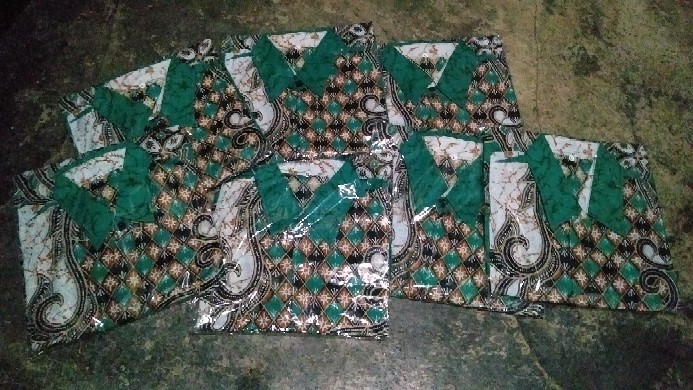 Hem Batik Pria Lengan Pendek Modern,kemeja Batik Pria Lengan Pendek,baju Batik Pria Terbaru