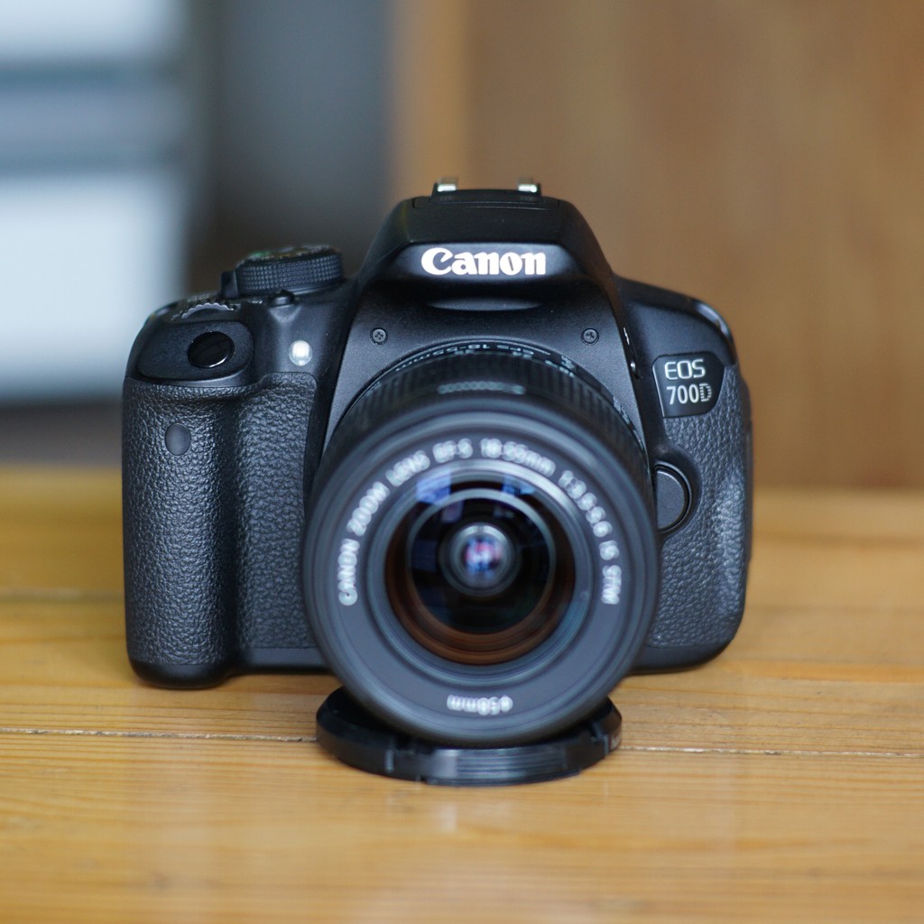 Eos 700d kit