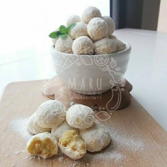 

Snowball cookies/putri salju keju premium wijsman