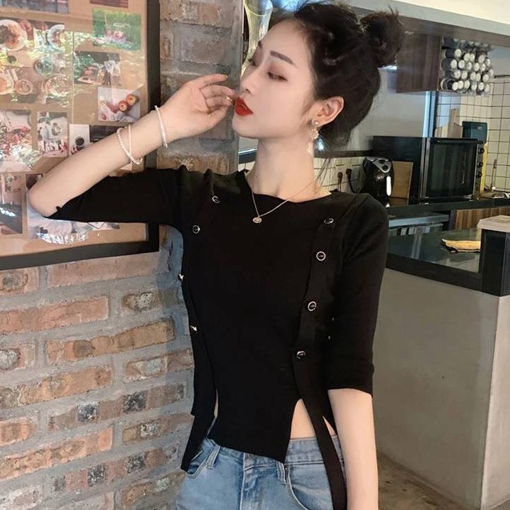 Baju Wanita Kekinian Atasan Korean Style Berlyn Top Fit S - XL+