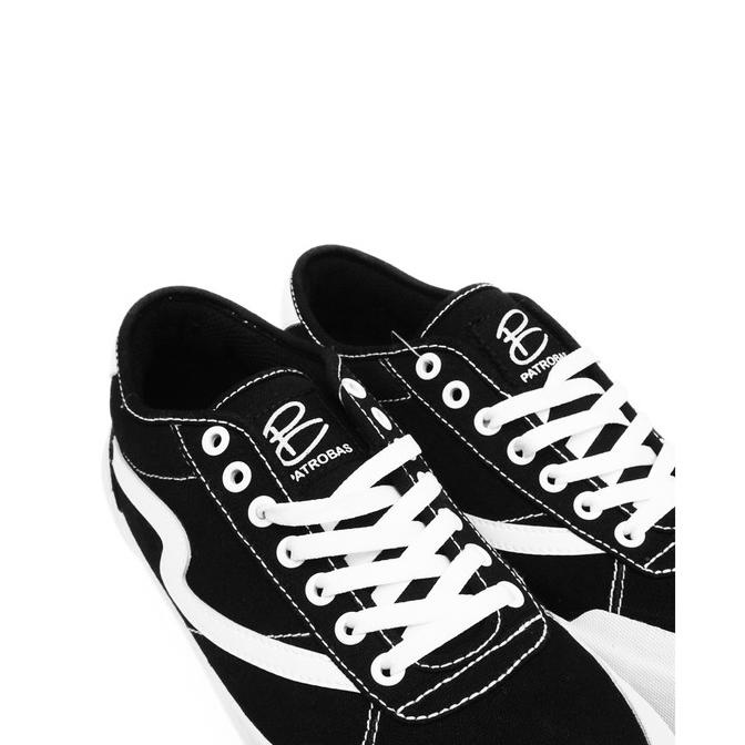 Sepatu Sneakers Ori Pria Casual Patrobas Ivan Low Black White Murah Terlaris