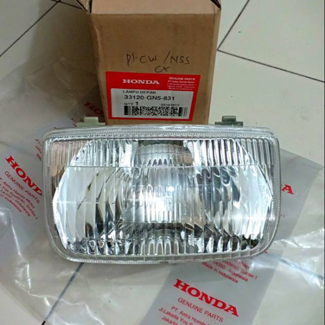 Reflektor lampu depan astrea grand original Honda AHM
