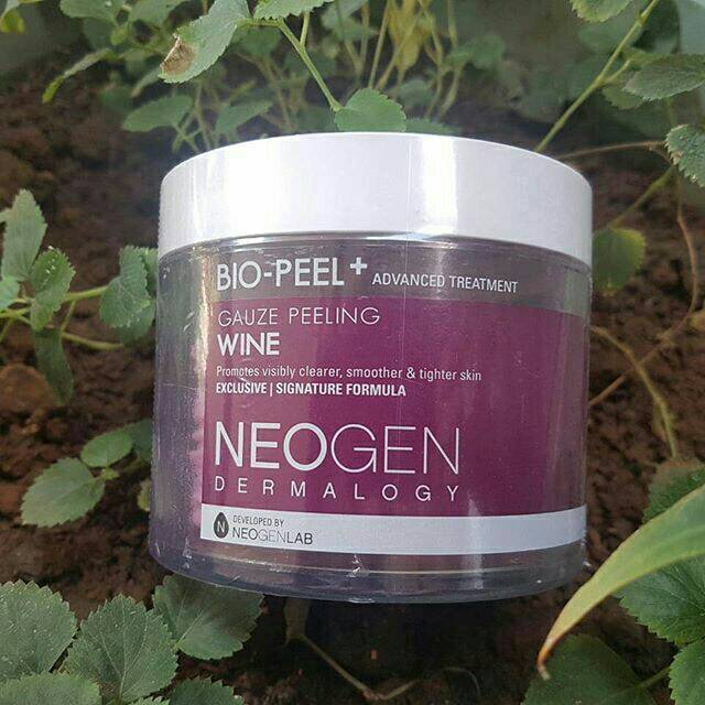Share in jar Neogen Bio Peel pad WINE