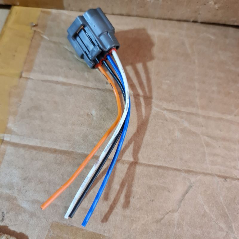 Socket Soket Alternator T120Ss Injection Triton Gallant Mirage 4 Pin