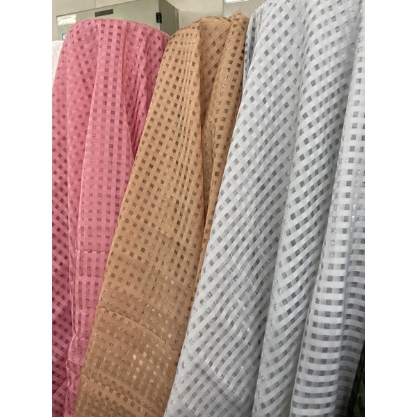 kain organza kotak (harga 1 meter)