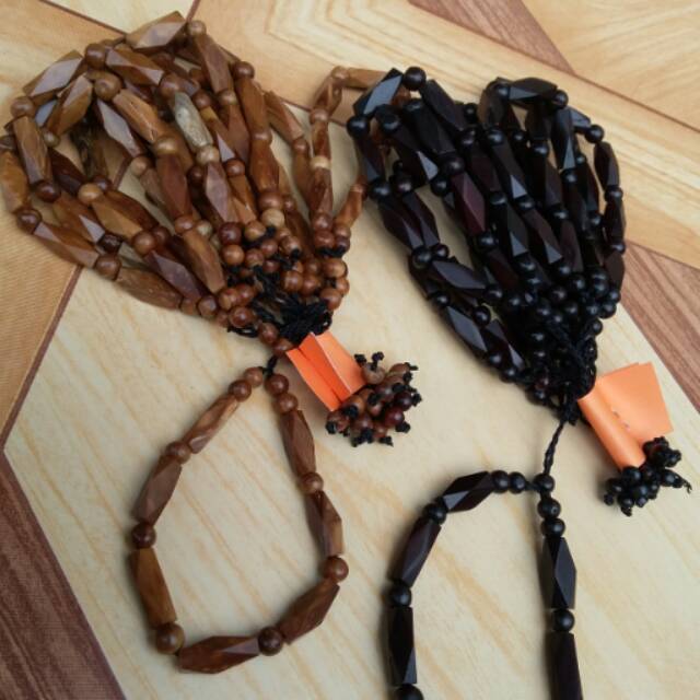 Souvenier Acessories Gelang Asli Kayu Kokah/kaukah/fukaha Arab Motif Belimbing