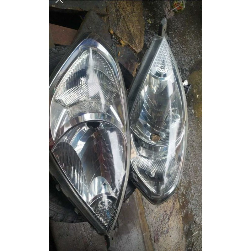 Headlamp Innova 2005-2010