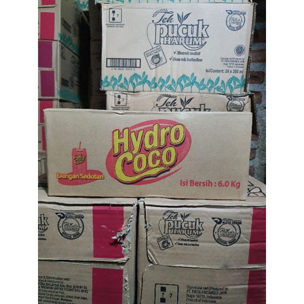 

HYDRO COCO MINUMAN AIR KELAPA BAIK UNTUK TUBUH(EXP LAMA)