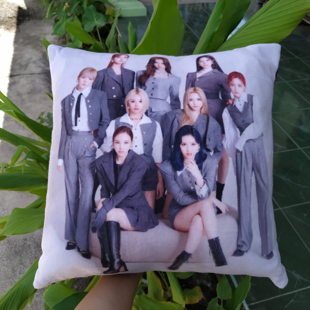 Bantal Fullprint Kpop Twice Velboa/satin