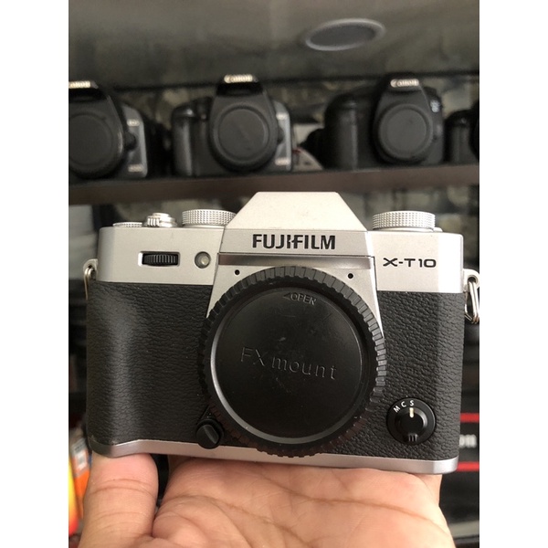 kamera mirorles fujifilm XT-10 lensa kit 16-50 lengkap box mulus hitam/silver+garansi toko+tas baru