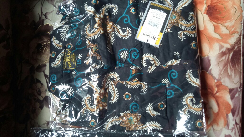 Kemeja Batik Pria Ireng Biru Tuo