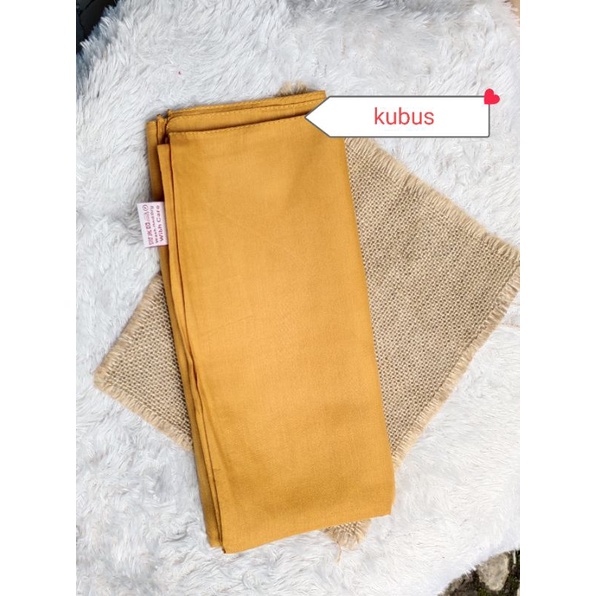 jilbab umama basic voal part 2/segi empat umama basic voal-Kubus