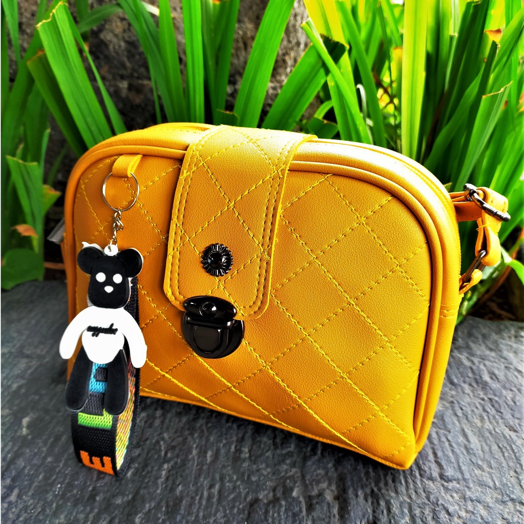 TAS SELEMPANG SLING BAG MINISO BORDIR TARA