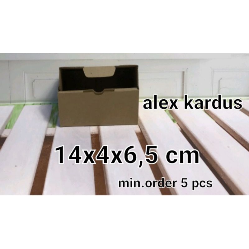 

Kardus box Diecut uk. 14x4x6,5 cm Karton Kotak die cut