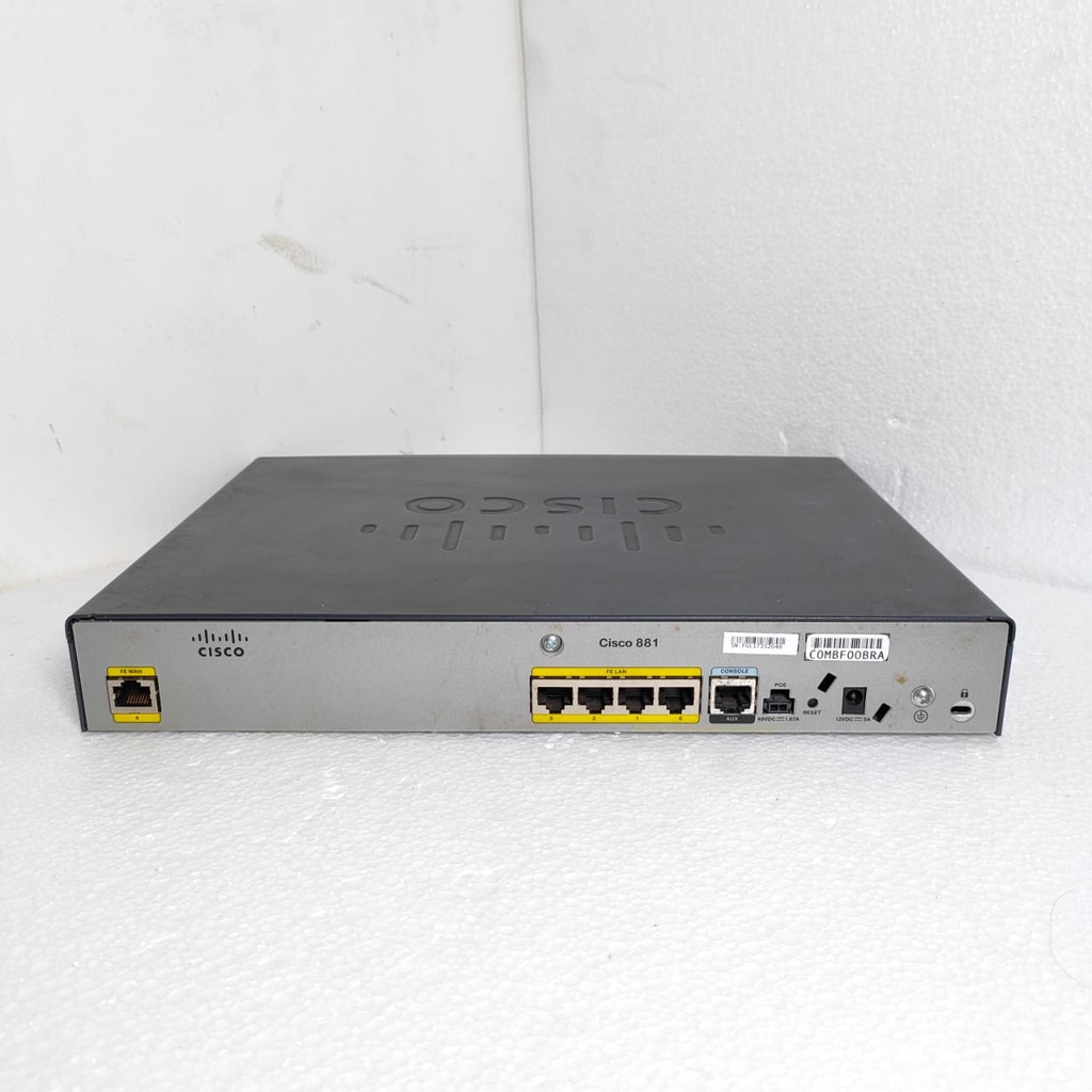 Router Cisco 881-K9 V01 800 Series